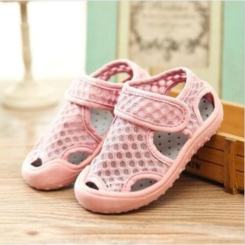 Summer new childrens net shoes boys and girls baby breathable sandals beach shoes hollow 1-7 years old