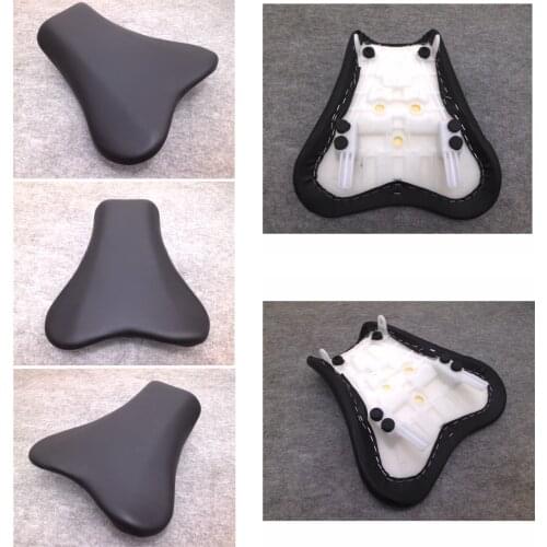 Motorcycle leather seat for Suzuki GSXR 1000 K5 2005 2006 front seat bag passenger seat cushion GSXR1000 05 06