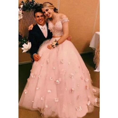Blush Pink 2 Piece Quinceanera Dresses Prom Ball Gowns 2020 Off Shoulder Lace Beaded Hand Made Flowers Bridal Party Robes De