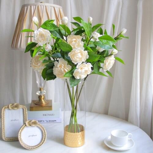 2Pcs Single Branch Artificial Camellia Silk Flowers Wedding Decoration Bride Holding Flower Decorations Home Daisy Fake Flores