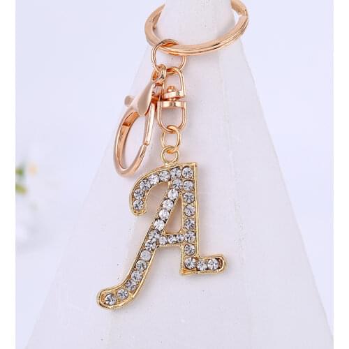 2021 Women Keychain Rhinestone Gold Color Keyring Charm Key Chain Accessoreis 26 Alphabet Letter Female Car Bag Keyring Holder