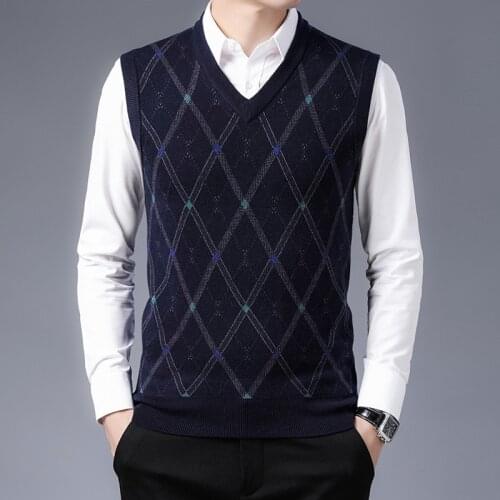 2021 Autumn and Winter Argyle Mens Wool Vest Business Casual Classic Style V-neck Thick Cashmere Vest Sweater Male Brand