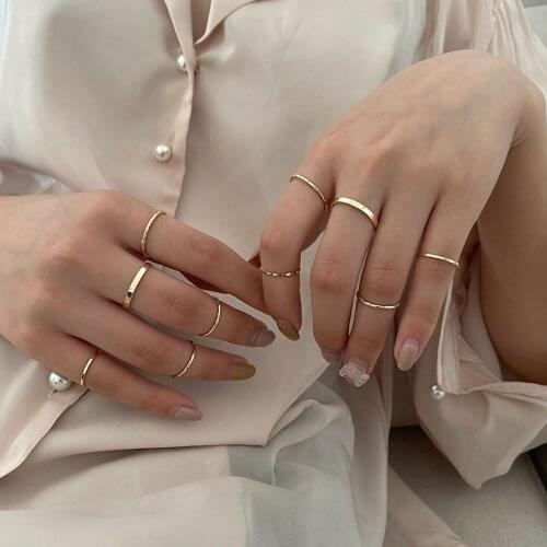 10Pcs/Set Fashion Punk Minimalist Midi Round Twist Ring Set for Women Bohemia Vintage Metal Knuckle Joint Finger Rings Jewelry