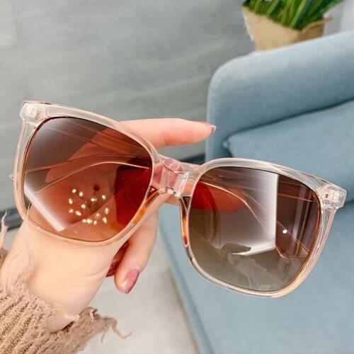 2021 Vintage Stylish Simplicity Square Sunglasses Female Oversides Red Black Sun Glasses All-match High Quality Eyewear UV400