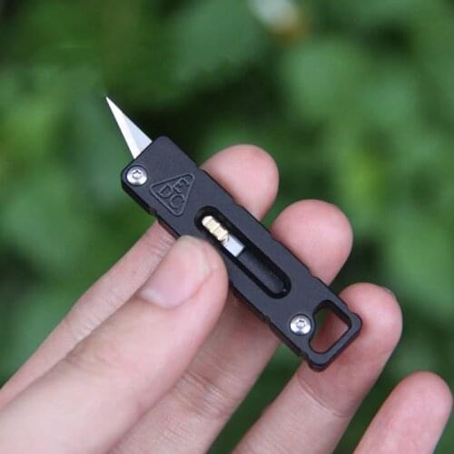 New Titanium And Carbon Fiber Two Versions Baking Blue Graphic Cool Cutter Cutter Multifunctional Locked EDC Pocket Tool