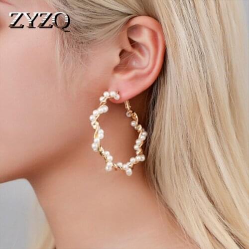 ZYZQ Lovely Twist Design Hoop Earrings For Women Luxury Accessories Birthday Gift With Simulated Pearl Insert Wholesale Earrings