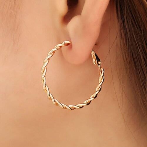 Hot Sale Circle Hoop Earrings Gold Color Twisted Wave Pattern Hoops For Women Party Creole Boucle D'oreille Bijoux
