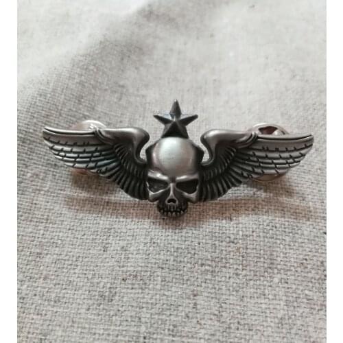 Newest SKULL AIRBORNE PINS BROOCHES FOR US ARMY PINS OF CLOHING SHOES BAGS CLOTHING JACKET VEST BADGES HOOKERS BUCKLES