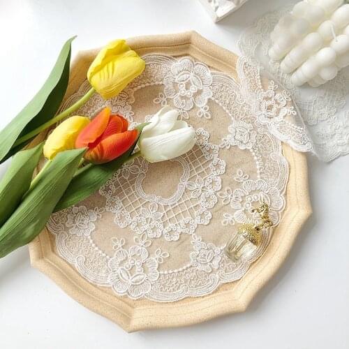 Nordic Lace Embroidery Round Anti-slip Placemat Dust-proof Cover Towel Retro Elegant Tablecloth Furniture Decorative Cover Cloth