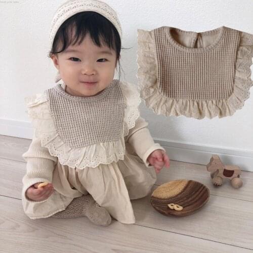 NEW Style Baby Bibs For girls Lovely 100% cotton Princess bib with Lace Toddlers Kids Clothes Accessories Infants Fashion Vest