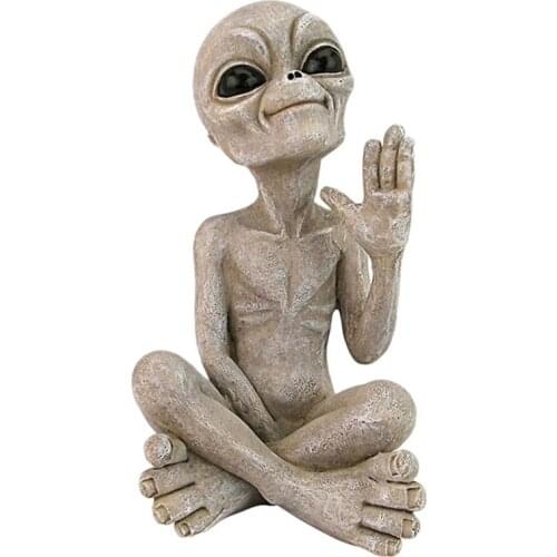 Alien Statue Martians Garden Figurine Set for Home Indoor Outdoor Figurines Garden Ornaments Miniatures Art Decor