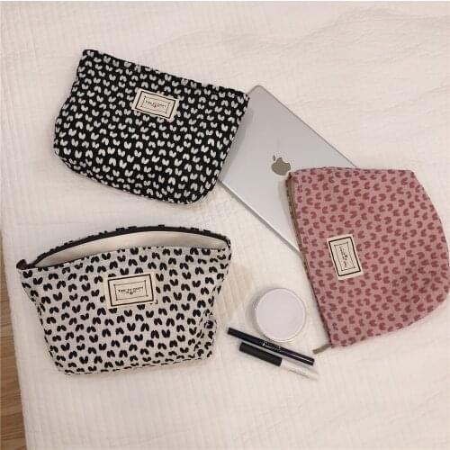Black Cosmetic Bags Pivoineea China