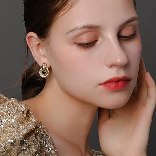 Fashion Golden Hoop Earrings For Women Vintage Geometirc Irregular Gold Metal Hoop Earrings Brincos 2021 Trend Jewelry Gifts