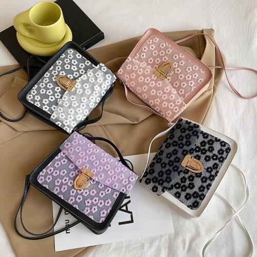 Daisy Print Transparent PU Leather Shoulder Jelly Bag Autumn and Summer Lady Zero Purse Lock Mini Handbag Purses Crossbody Bags