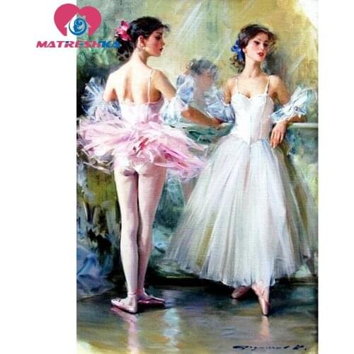 DIY Diamond Painting completely Round Cross Stitch Figure Needlework Diamond Mosaic Girls Embroidery Christmas gift Home decor