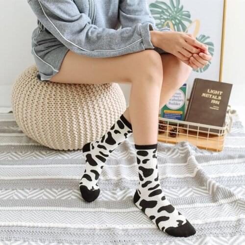 1Pair New Cow Printed Socks Lovely Harajuku Japanese Style Cotton Women Trend Winter Warm Socks Calcetines Cosplay Sock