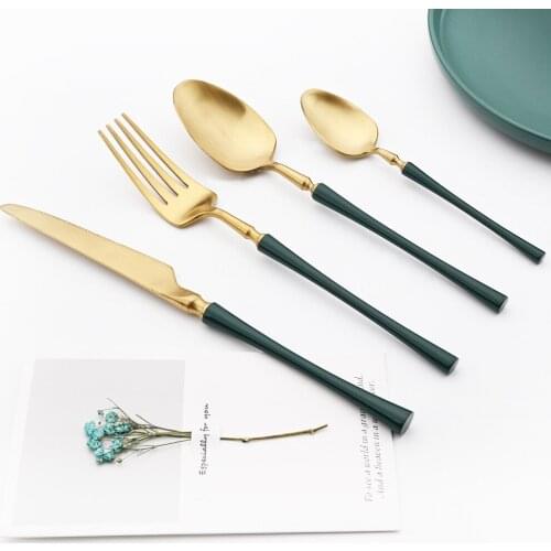 4pcs/set Matte Cutlery 18/10 Stainless Steel Korean Food Table Fork Knife Spoon Dinner Set Dinnerware Green Gold Tableware Sets