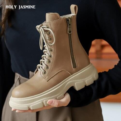 Women Ankle Boots Cowhide Upper Shoes 2021 Autumn Winter New Velvet Shoes Ladies Boots Fashion All-match Classic Ankle Boots