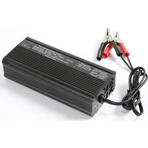 Smart 14.8V 4 cells 12A Li-ion lithium battery charger 12V lithium ion battery charger