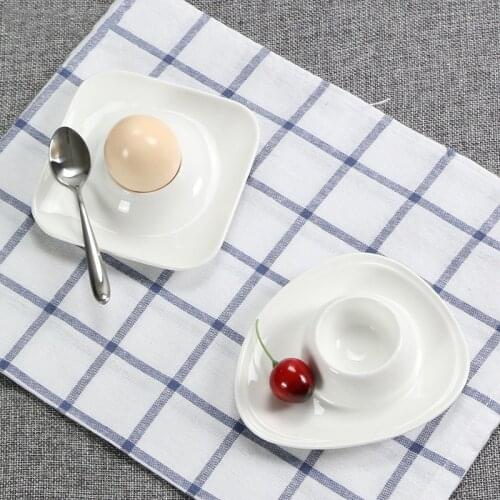 2pcs white Ceramic Egg Cup Creative Breakfast Egg Holder Practical Egg Stand Egg Rack square egg-shaped kitchen gadgets egg mold