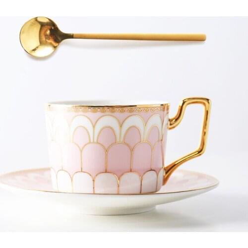 Nordic Royal Bone China Coffee Cup Set Luxury Gold Rim Cups and Saucer Sets Ceramic Milk Tea Cup Kupa Utensil Gift Cup AC50BD