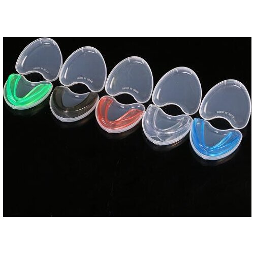 2pcs/pack Taekwondo Boxing Sports Protector Silica Gel Tooth Bracket Anti-abrasion Tooth Protector