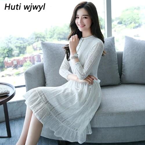 Autumn Winter Plus Size Vintage Black Lace Midi Dresses 2021 Women Elegant Bodycon Dress Party Long Sleeve White Runway Vestidos