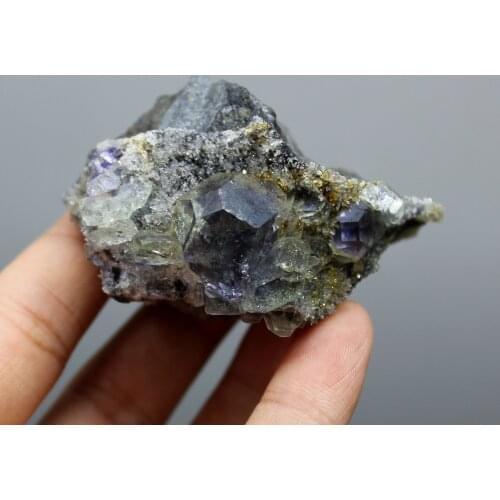 133g Natural Polyhedral Fujian Tanzanite fluorite cluster mineral specimens Gem level Stones and crystals Healing crystal