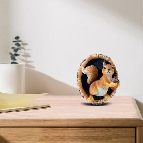 Simulation Resin Cartoon Squirrel Sculpture Home Gardening Animal Statue Garden Table Office Lawn Yard Decor