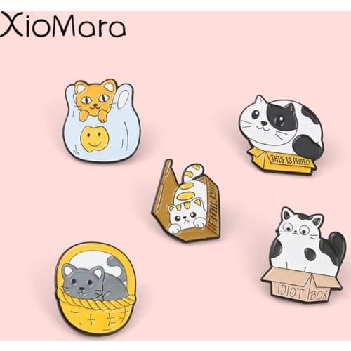 Cute Box Cat Enamel Pins For Women Custom Cartoon Basket Bags Smile Cat Brooches Anime Badge Lapel Backpacks Metal Jewelry Gifts