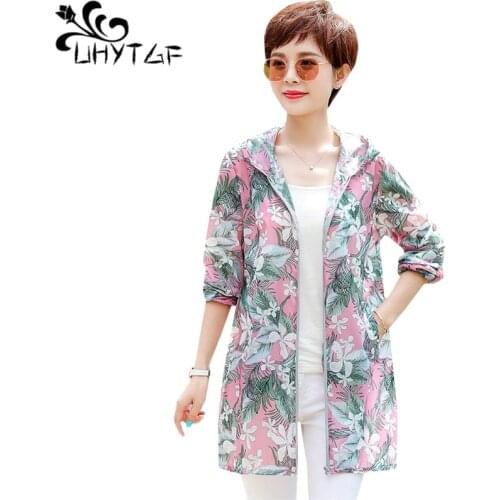UHYTGF Womens Fashion Summer Tops Coat Hooded Printing Breathable Thin Sun Protection Clothing Loose 5XL Plus Size Jacket 1669