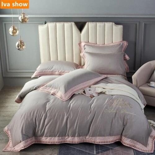 Gray Pink Light Extravagance Long-staple Cotton Four Bedding Set+ Pure Cotton Bed Sheets+Embroidered Bedding+Queen/King Size