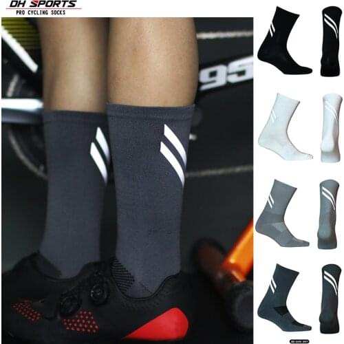 Dh Sports 2020 New Cycling Socks Mountain Bike Socks with Reflective Strip Breathable Road High Cool Tall Mountain Bicycle Socks