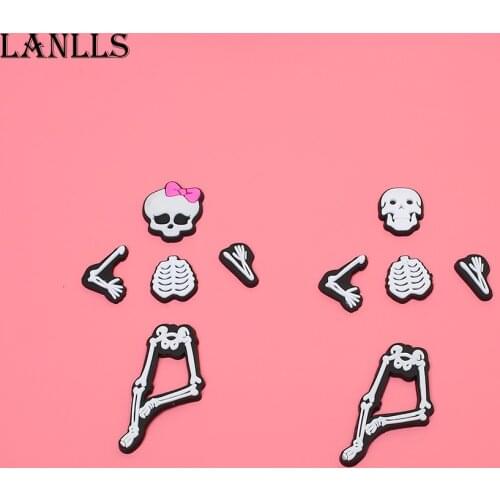 A lovely skeleton man Shoe Charms Shoe Accessories Shoe Decoration for amulet Croc JIBZ/PVC Wristbands kids Party Xmas G