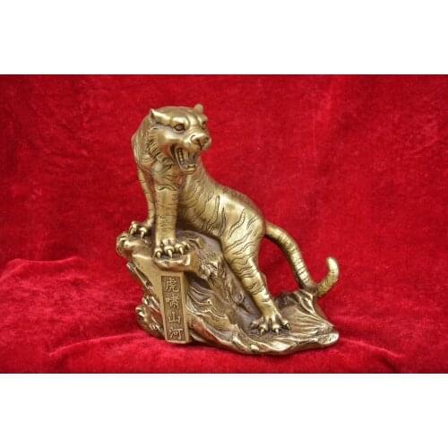 Old Chinese copper Mountain tiger statue /sculpture,best collection&adornment,free shipping
