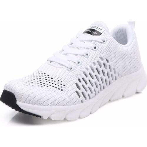 New 2020 Lightweight Mesh Shoes Ladies Breathable Running Shoes Lace-up Sneakers Brand Outdoor Fitness Shoes Fashion Sport Shoes