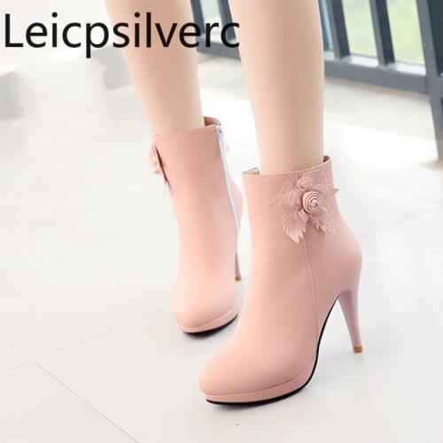 Womens Boots Autumn And Winter The New Round head zipper Flower Fine heel High heel Short tube Womens shoes plus size 32-43