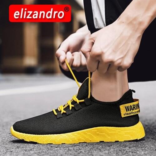 2021 New Design Big Size Lace Up Couple Jogging Causal Shoes Flying Woven Breathable Sports Shoes High Quality Comfortable Outdo