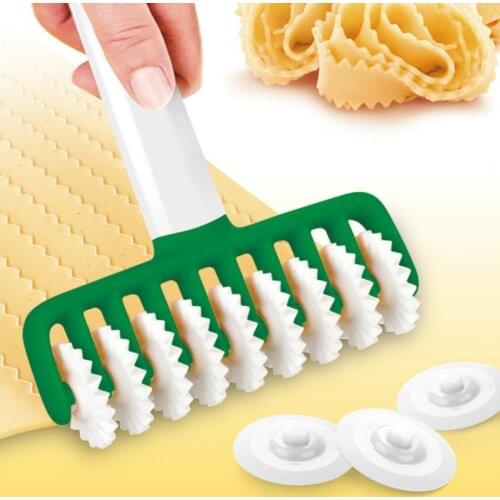 Noodles Cutter Kitchen Tool Multi function Roller Docker Reusable Rolling Dough Cutter Easy Use Pasta Cookie Wheel Roller Tools