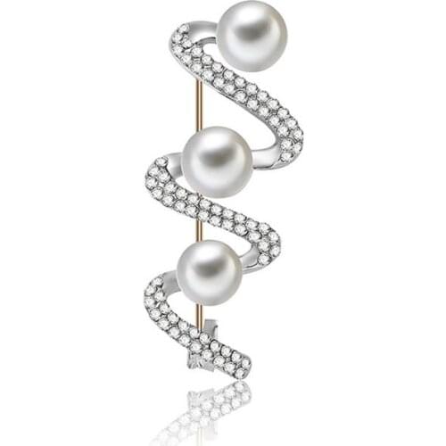 2019 New Trend Creative Women Inlaid Pearl Zircon High-grade Brooch Spiral Collar Accessories Brooch Hot Sale