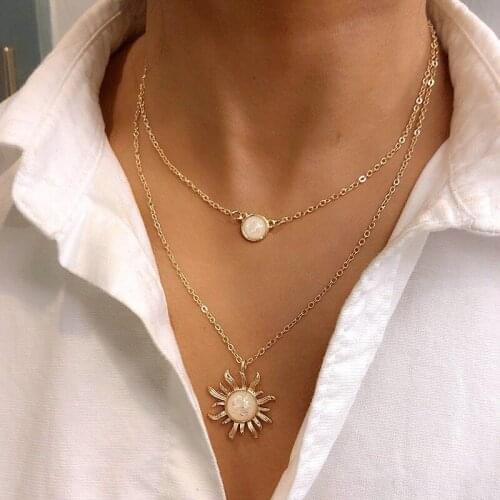 Women Necklace French Design Sense Multi-layer Sunflower Necklace Women Fashion Opal Clavicle Chain Jewelry Gift for Ladies