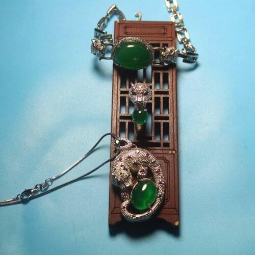 Wholesale Fashion Jewelry Classic Green Chalcedony Silver plated Jewelry Set Ring,earring,Necklace for Women namour charm Gift