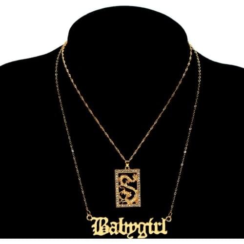 Caraquet Fashion Resin Butterfly Choker Necklace Female Multilayer Bling Gold Color Babygirl Letter Pendant Necklace New Jewelry
