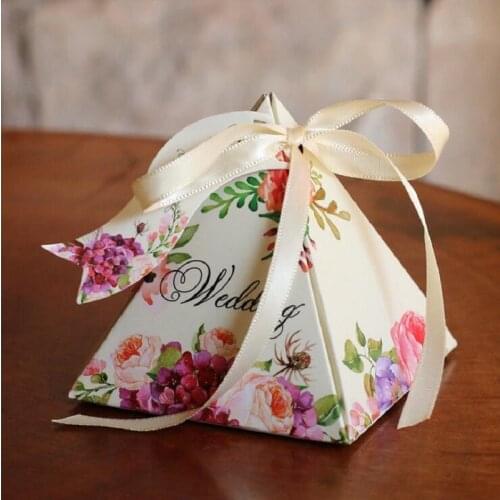 Wedding Decorations Candy Box Floral Candy Box With Ribbon and Card Wedding Favors And Gifts Baby Shower Candy Boxes