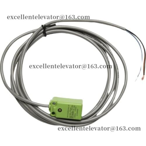 Elevator sensor close to switch SLA18-Z8NK-SL-10 used for Thyssen