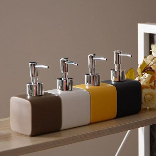 Liquid Soap Dispenser Ceramic Bathroom Shampoo Shower Gel Bottle With 304 SUS Press Type Head Creative Shell Bath Hardware