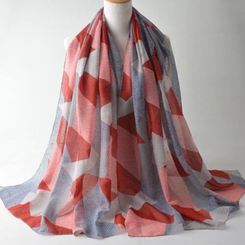 Scarves 2017,british style,Muslim hijab,shawls wraps,geometry print scarf,viscose scarf,muffler,shawls and scarves,head wrap
