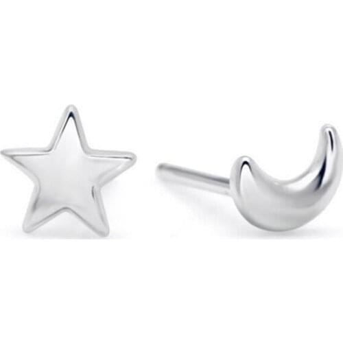 Lovely Female Temperament 925 Sterling Silver Jewelry Asymmetry Star And Moon Birthday Gift Exquisite Earrings SE40