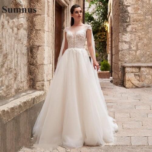 Sumnus Beach Wedding Dresses A Line Lace Applique Shawl Boho Bridal Gowns Custom Made Rhinestones Beads Wedding Dress