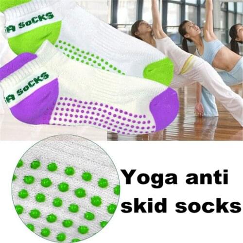 1 Pair Professional Socks Fitness Yoga Fingers Antiskid Backless Soft Sports 200-0403